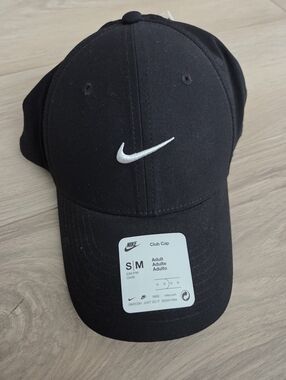 Nike Hat 🖤